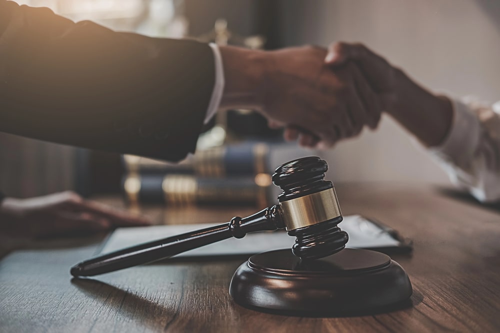 When to Hire an Attorney